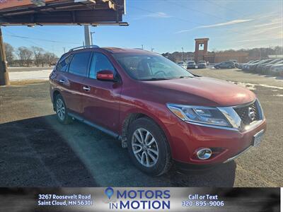 2015 Nissan Pathfinder S AWD   - Photo 4 - Saint Cloud, MN 56301