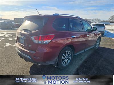 2015 Nissan Pathfinder S AWD   - Photo 6 - Saint Cloud, MN 56301