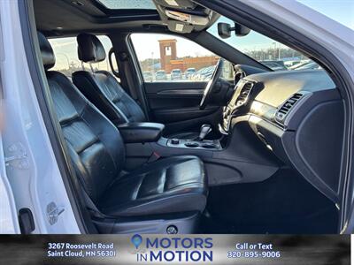 2020 Jeep Grand Cherokee Limited AWD w/Sunroof   - Photo 17 - Saint Cloud, MN 56301