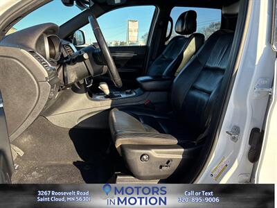 2020 Jeep Grand Cherokee Limited AWD w/Sunroof   - Photo 13 - Saint Cloud, MN 56301