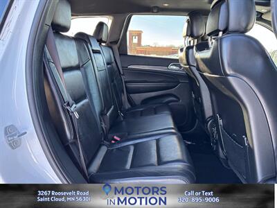 2020 Jeep Grand Cherokee Limited AWD w/Sunroof   - Photo 16 - Saint Cloud, MN 56301