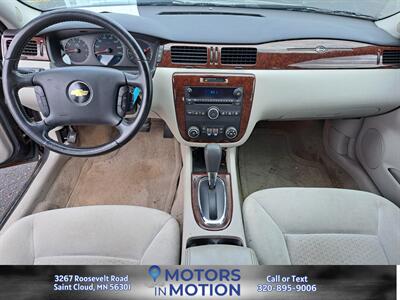 2011 Chevrolet Impala LT   - Photo 11 - Saint Cloud, MN 56301