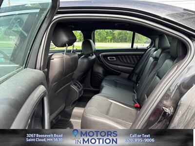 2014 Ford Taurus SEL AWD   - Photo 13 - Saint Cloud, MN 56301