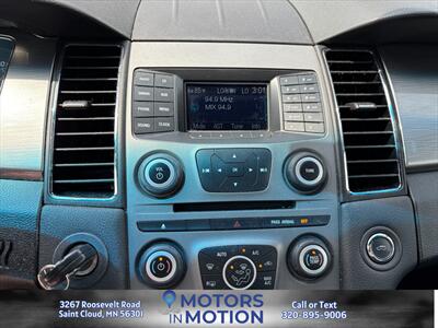 2014 Ford Taurus SEL AWD   - Photo 20 - Saint Cloud, MN 56301