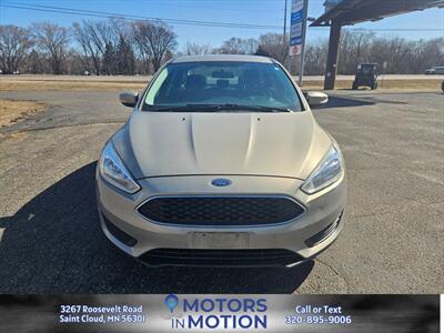 2015 Ford Focus SE   - Photo 8 - Saint Cloud, MN 56301