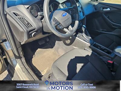 2015 Ford Focus SE   - Photo 9 - Saint Cloud, MN 56301