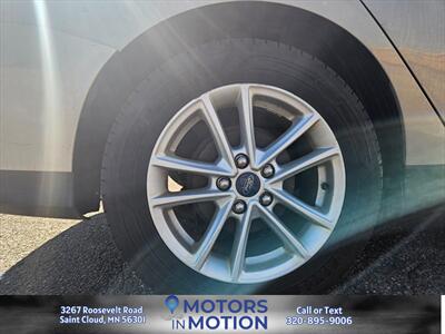 2015 Ford Focus SE   - Photo 19 - Saint Cloud, MN 56301