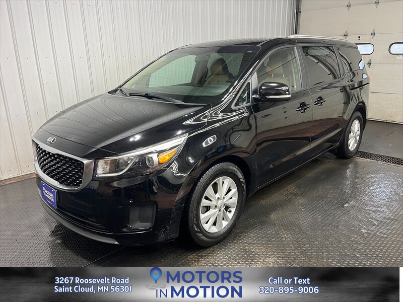 2018 Kia Sedona LX  