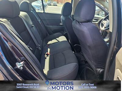 2016 Chevrolet Cruze Limited LT Auto   - Photo 17 - Saint Cloud, MN 56301