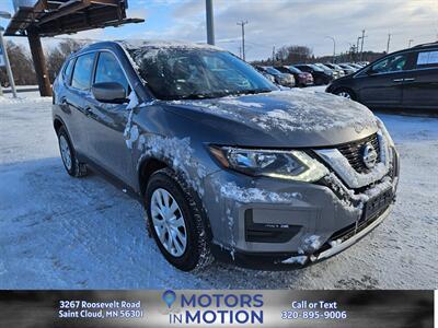 2017 Nissan Rogue S AWD - Photo 7 - Saint Cloud, MN 56301