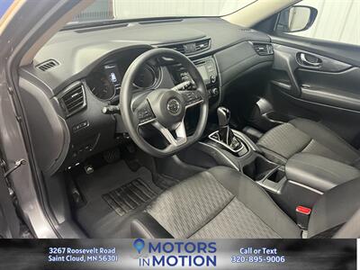 2017 Nissan Rogue S AWD   - Photo 10 - Saint Cloud, MN 56301