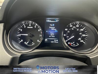 2017 Nissan Rogue S AWD   - Photo 13 - Saint Cloud, MN 56301