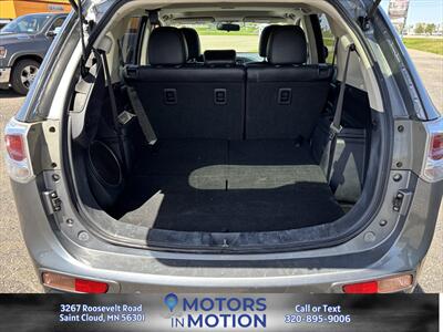 2015 Mitsubishi Outlander SE AWD   - Photo 17 - Saint Cloud, MN 56301