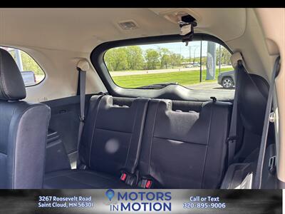 2015 Mitsubishi Outlander SE AWD   - Photo 16 - Saint Cloud, MN 56301