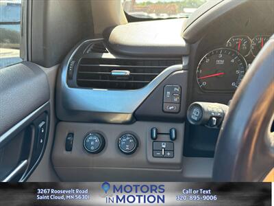 2015 Chevrolet Suburban LTZ 4WD - Photo 14 - Saint Cloud, MN 56301