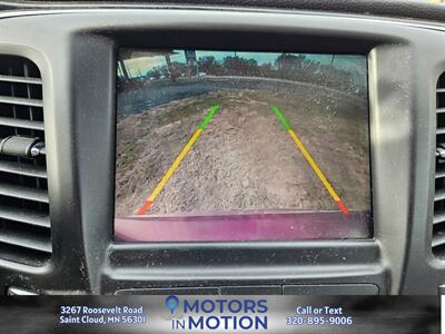 2015 Chrysler 200 C AWD - Photo 11 - Saint Cloud, MN 56301