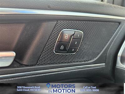 2016 Ford Edge Titanium AWD   - Photo 15 - Saint Cloud, MN 56301