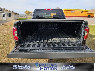 2018 GMC Sierra 1500 SLT 4x4 - Photo 16 - Saint Cloud, MN 56301