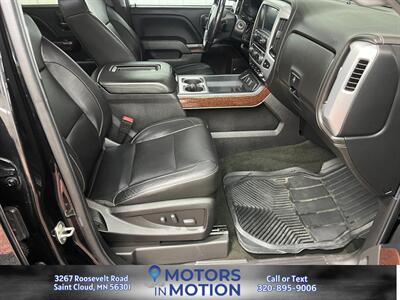 2018 GMC Sierra 1500 SLT 4x4   - Photo 17 - Saint Cloud, MN 56301