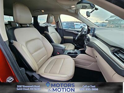 2020 Ford Escape SEL AWD - Photo 18 - Saint Cloud, MN 56301
