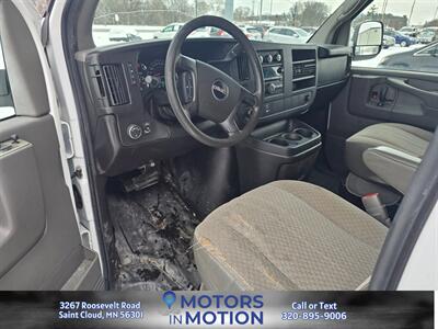 2013 GMC Savana 3500 - Photo 9 - Saint Cloud, MN 56301
