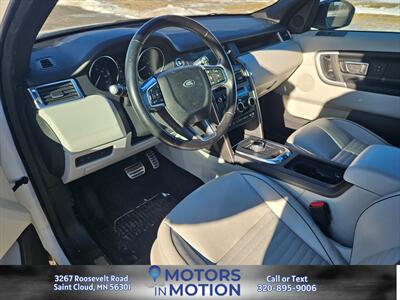 2018 Land Rover Discovery Sport HSE Luxury AWD w/Sunroof   - Photo 9 - Saint Cloud, MN 56301