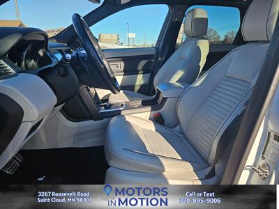 2018 Land Rover Discovery Sport HSE Luxury AWD w/Sunroof   - Photo 13 - Saint Cloud, MN 56301