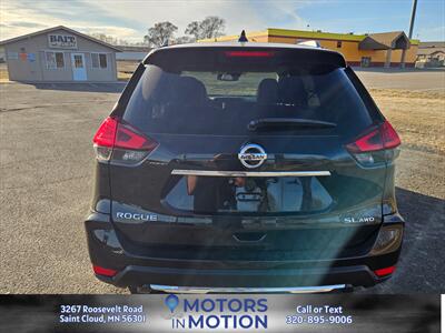 2017 Nissan Rogue SL AWD w/Sunroof   - Photo 4 - Saint Cloud, MN 56301