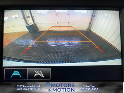 2018 Chevrolet Equinox LT AWD   - Photo 12 - Saint Cloud, MN 56301