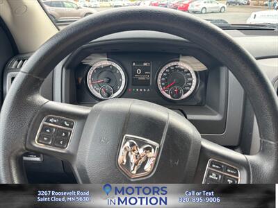 2017 RAM 1500 Tradesman 4x4 Crew Cab - Photo 10 - Saint Cloud, MN 56301