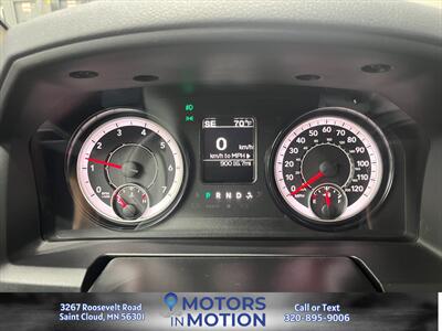 2017 RAM 1500 Tradesman 4x4 Crew Cab 5.7 - Photo 11 - Saint Cloud, MN 56301