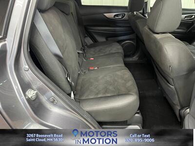 2016 Nissan Rogue SV AWD - Photo 17 - Saint Cloud, MN 56301