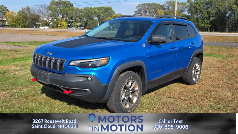 2019 Jeep Cherokee Trailhawk 4x4 w/Sunroof  