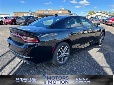 2019 Dodge Charger SXT AWD   - Photo 5 - Saint Cloud, MN 56301