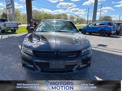 2019 Dodge Charger SXT AWD   - Photo 8 - Saint Cloud, MN 56301