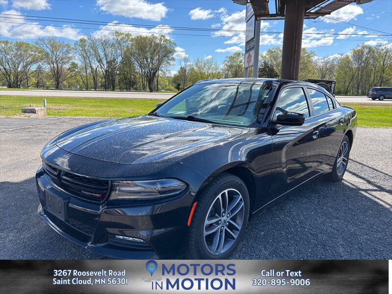 2019 Dodge Charger SXT  