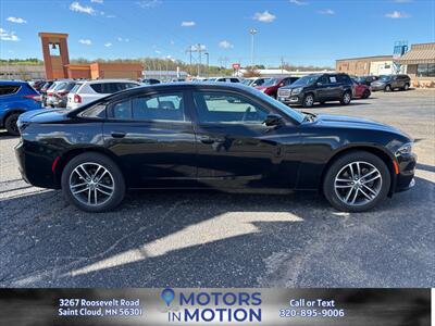 2019 Dodge Charger SXT AWD   - Photo 6 - Saint Cloud, MN 56301
