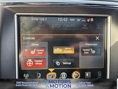 2015 Jeep Grand Cherokee Altitude 4x4 w/Sunroof - Photo 12 - Saint Cloud, MN 56301