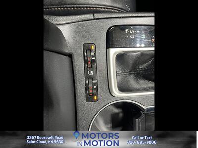 2019 Toyota Highlander Limited Platinum AWD - Photo 14 - Saint Cloud, MN 56301