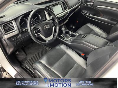 2019 Toyota Highlander Limited Platinum AWD - Photo 9 - Saint Cloud, MN 56301
