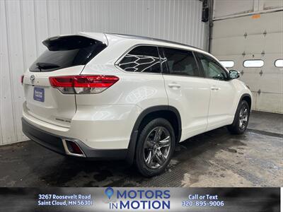 2019 Toyota Highlander Limited Platinum AWD - Photo 5 - Saint Cloud, MN 56301