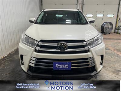 2019 Toyota Highlander Limited Platinum AWD - Photo 8 - Saint Cloud, MN 56301
