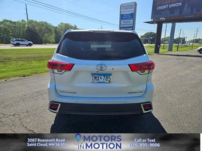 2019 Toyota Highlander Limited Platinum AWD - Photo 4 - Saint Cloud, MN 56301