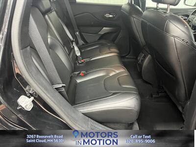 2019 Jeep Cherokee Limited 4WD - Photo 14 - Saint Cloud, MN 56301
