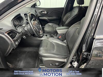 2019 Jeep Cherokee Limited 4WD - Photo 9 - Saint Cloud, MN 56301