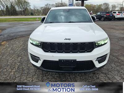 2023 Jeep Grand Cherokee Altitude AWD   - Photo 8 - Saint Cloud, MN 56301