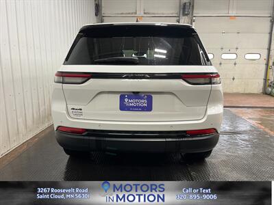 2023 Jeep Grand Cherokee Altitude AWD - Photo 4 - Saint Cloud, MN 56301
