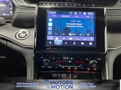 2023 Jeep Grand Cherokee Altitude AWD - Photo 15 - Saint Cloud, MN 56301
