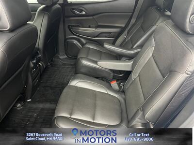 2017 GMC Acadia SLT-2 AWD w/Panoramic roof   - Photo 16 - Saint Cloud, MN 56301