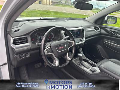 2017 GMC Acadia SLT-2 AWD w/Panoramic Sunroof   - Photo 10 - Saint Cloud, MN 56301